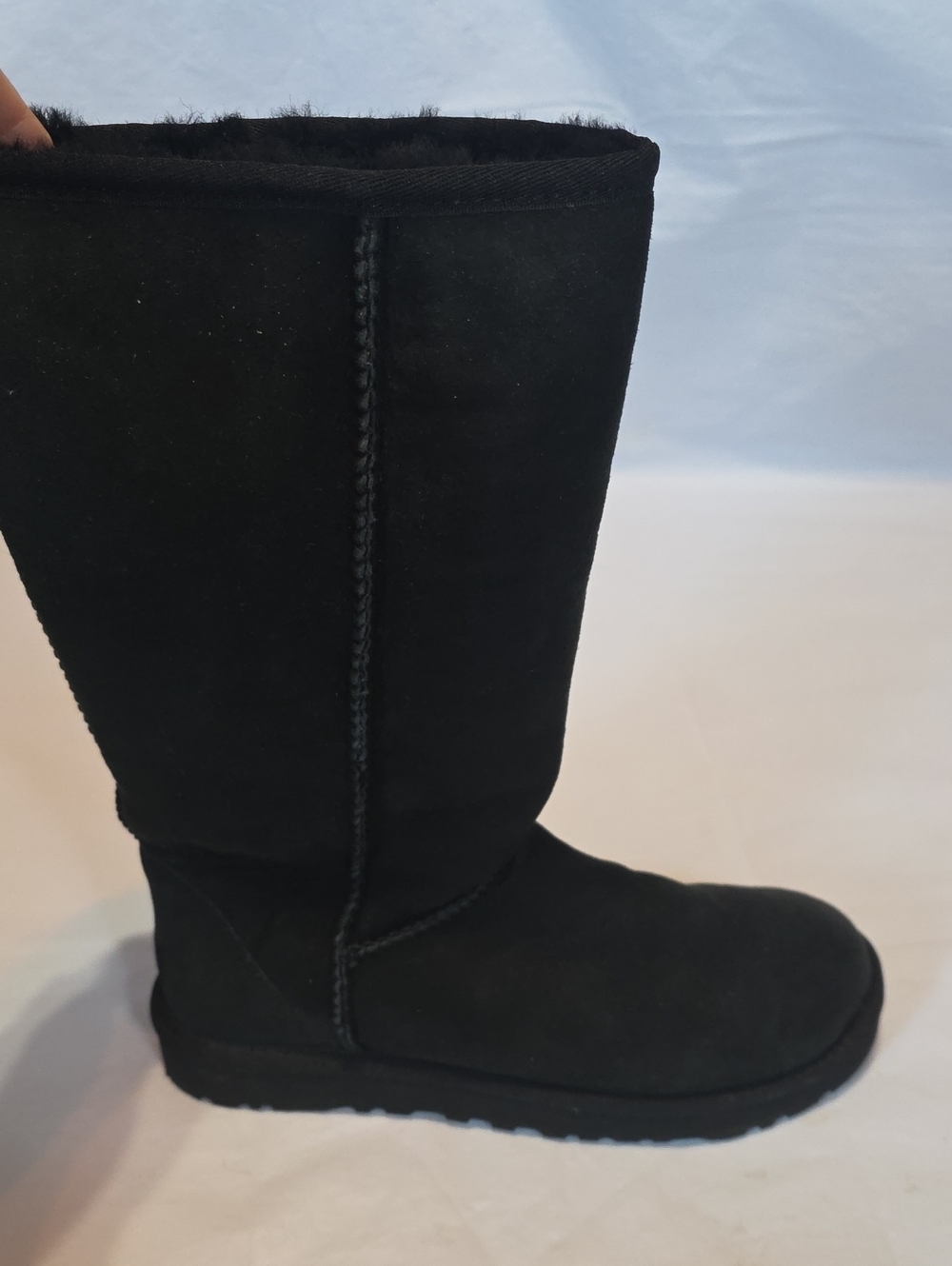 UGG Women's Classic Tall Boots 5815 Sheepskin Black 8 - Picture 7 of 12